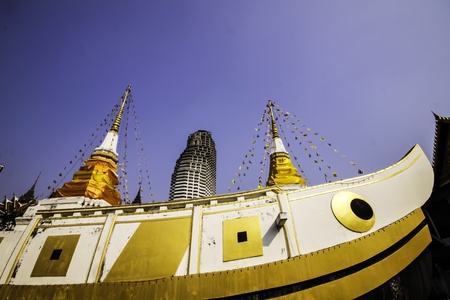 Yannawa temple is one of the most important landmark of buddhists in Bangkok Thailand. Thais counts this as one of the must-visit destinations to salute Buddha's sacred relics.の写真素材