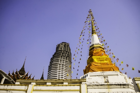 Yannawa temple is one of the most important landmark of buddhists in Bangkok Thailand. Thais counts this as one of the must-visit destinations to salute Buddha's sacred relics.の写真素材