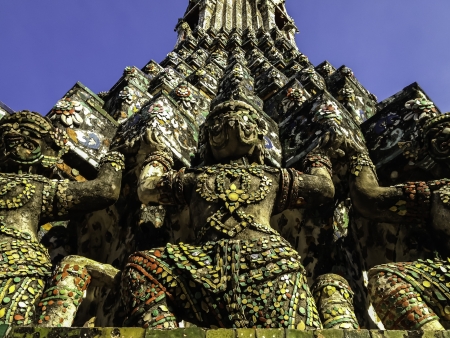 The famous Wat Arun, perhaps better known as the Temple of the Dawn, is one of the best known landmarks and one of the most published images of Bangkok. It consists of a massive elongated prang (Khmer-style tower), and is surrounded by four smaller prangsの写真素材