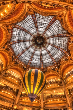 PARIS - OCTOBER 8 : The Galeries Lafayette on October 8, 2012. The Galeries Lafayette is a upmarket French department store company located on Boulevard Haussmann in the 9th arrondissement of Paris.のeditorial素材