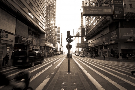 HONG KONG - JANUARY 7 : Nathan Road on January 7,2013. It is the main thoroughfare in Kowloon, Hong Kongのeditorial素材