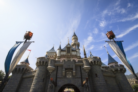 HONG KONG - JANUARY 7 : Hong Kong Disneyland's exotic scenery on 7 January 2013 in Hong Kong. It is the first theme park located inside the Hong Kong Disneyland Resort with Chinese culture, customs, and traditions incorporation in designing and building tのeditorial素材