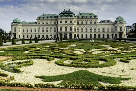 VIENNA - MAY 18 : Belvedere Palace welcomes the visitors and tourists on May 18, 2016 in Vienna Austria. The Belvedere is an historic building complex in Vienna, Austria, consisting of two Baroque palaces (the Upper and Lower Belvedere), the Orangery, andのeditorial素材