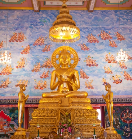 Image buddha in temple in Bangkok, Thailandの写真素材