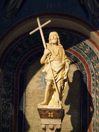 Chiusi - The Romanesque Cathedral (Duomo) of San Secondiano, built around 560 AD over a pre-existing basilica, and renovated in the 13th century. のeditorial素材