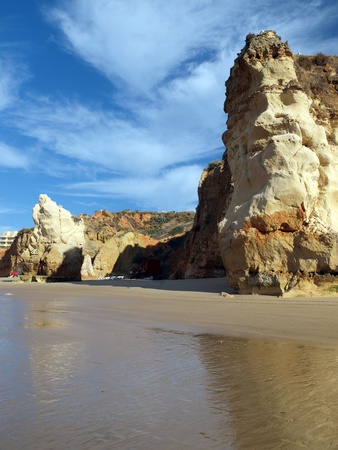 Colourful rocks and wonderful sands on the Algarve coast in Portugal の写真素材