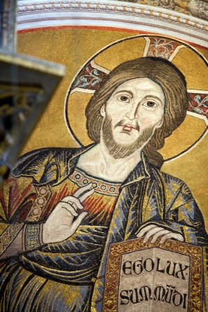 Duomu interior, the mosaic of Jesus Christ Pantocrator - Pisaのeditorial素材