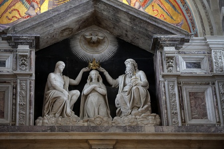 Duomu interior - Pisa, Tuscany Italy