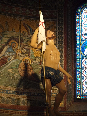 Chiusi - The Romanesque Cathedral (Duomo) of San Secondiano, built around 560 AD over a pre-existing basilica, and renovated in the 13th century. It has a nave and two aisles supported by antique columns.のeditorial素材