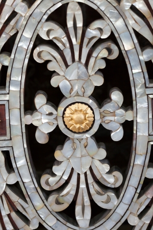Bursa - Osman Gazi Tomb - Brass balustrade. Mother of pearl detailのeditorial素材