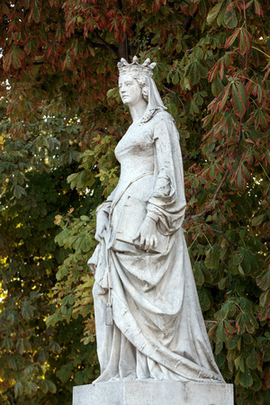 Statue in Luxembourg garden of Luxembourg Palace, Paris, Franceのeditorial素材