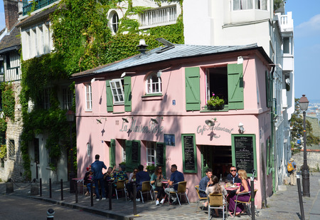 Paris -  La Maison Rose, a famous cafe restaurent of Montmartreのeditorial素材