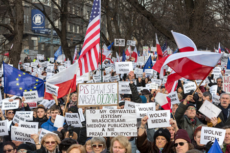 CRACOW, POLAND - JANUARY 9, 2016:  -  The demonstration of the Committee of the Defence  of the Democracy  KOD  for free media /wolne media/ and democracy against PIS government. Cracow , Polandのeditorial素材