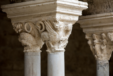Romanesque capitals of the columns in the cloisters of the Abbey of Montmajour near Arles, Franceのeditorial素材