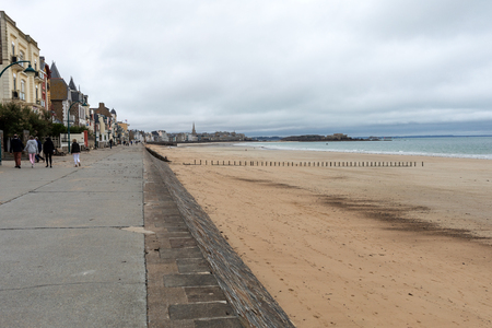Saint-Malo, France - September 12, 2018: View of beach and old town of Saint-Malo. Brittany, Franceのeditorial素材