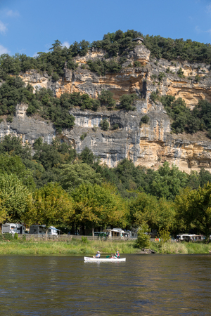 La Roque-Gageac, Dordogne, France - September 7, 2018: Canoeing on Dordogne river in La Roque-Gageac, Aquitaine, Franceのeditorial素材