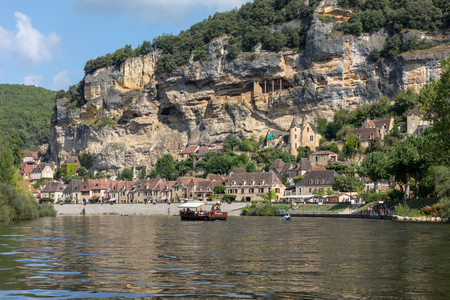 La Roque-Gageac, Dordogne, France - September 7, 2018: La Roque-Gageac scenic village on the Dordogne river, Franceのeditorial素材