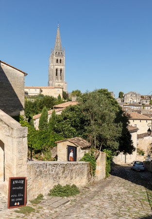 St Emilion, France - September 8, 2018: Panoramic view of St Emilion, France. St Emilion is one of the principal red wine areas of Bordeaux and very popular tourist destination.のeditorial素材