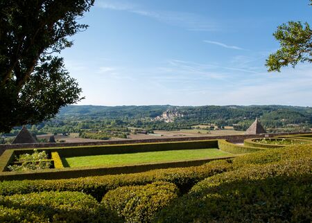 Dordogne, France - September 3, 2018:  Topiary in the gardens of the Jardins de Marqueyssac in the Dordogne region of Franceのeditorial素材