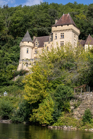 Chateau La Malartrie in La Roque-Gageac, Dordogne river valley. Aquitaine, Franceのeditorial素材