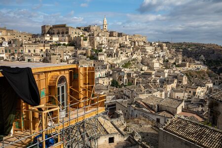 Matera, Italy - Sept 15, 2019: Bond apartment from the movie  "No Time to Die" in Sassi, Matera, Italy. Fictional hotel in the Piazzetta Pascoli area built especially for the production, with views looking down on the town of Matera. Once the filming is wのeditorial素材