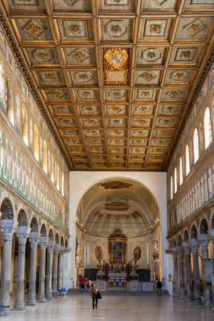 Ravenna, Italy - Sept 11, 2019: Main nave and altar in Basilica of St Apollinare Nuovo in Ravenna, Italyのeditorial素材