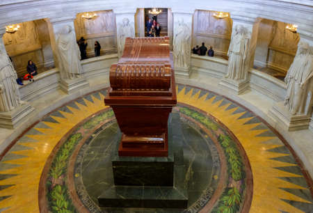 Paris, France - November 2017: Crypt tomb of Napoleon, Dome des Invalides or Eglise du Dome church, Napoleon's tomb, Paris, Franceのeditorial素材