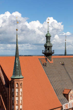 Frombork, Poland - Sept, 7, 2020: Renovation of the roof of the cathedral in Frombork. Polandのeditorial素材