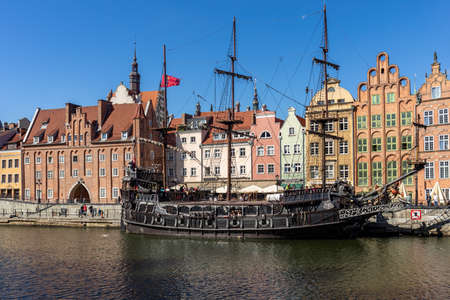 Gdansk, Poland - September 9, 2020: Passenger harbor on the MotÅawa River - a replica of a galleon as a cruise ship at Dlugie Pobrzeze in old town of Gdanskのeditorial素材