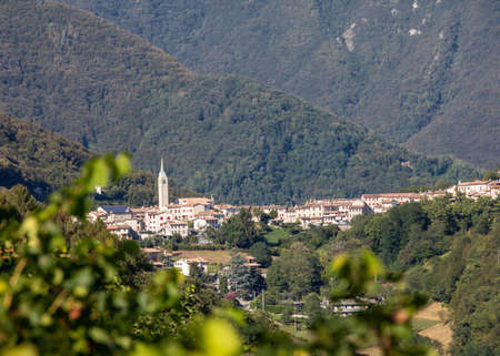 Picturesque hills with vineyards of the Prosecco sparkling wine region in Guietta and Guia. Italy.の写真素材