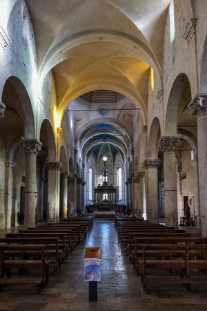 Massa Marittima, Italy - Sept 11, 2022: Interior of cathedral of Saint Cerbonius in Massa Marittima. Italyのeditorial素材