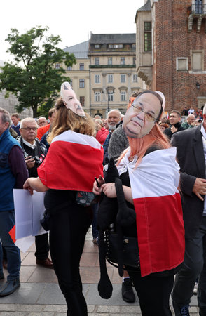 Cracow, Poland - October 1, 2023: Million Hearts March in Krakow. Crowds of Poles march through the streets of Krakow protesting against PiS's ruleのeditorial素材