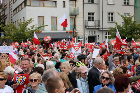 Cracow, Poland - October 1, 2023: Million Hearts March in Krakow. Crowds of Poles march through the streets of Krakow protesting against PiS's ruleのeditorial素材