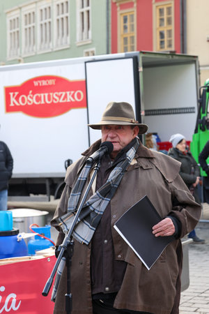 Cracow, Poland - Dec 17, 2023: Jan Kosciuszko a philanthropist, restaurateur and organizer of Christmas Eve for the poor and homeless on the Main Square in Cracow. Polandのeditorial素材