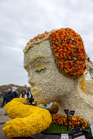Noordwijk, Netherlands - April 22, 2023: Spectacular flower covered floats in the Bloemencorso Bollenstreek the annual spring flower parade from Noordwijk to Haarlem in the Netherlands.のeditorial素材