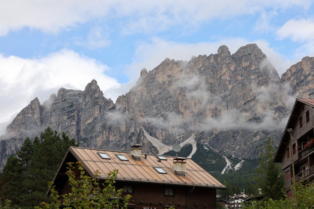 View from Cortina d'Ampezzo towards the Cristallo range and the Pomocgnon peak, Ampezzo Dolomites, Alps, Italyの写真素材