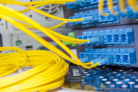 Data transfer by optical fibre information technology 