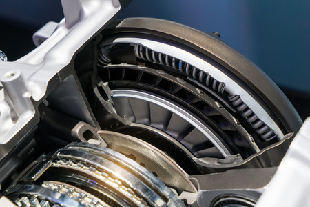 Automotive transmission gearbox