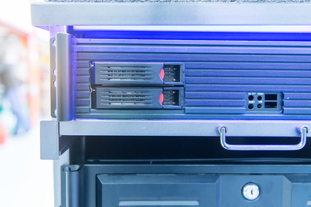 Panel modern servers in the data center vertical