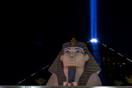 Las Vegas Nevada - December 18 : view of the Luxor hotel and casino with the sphinx in front, December 18 2014 in Las Vegas, Nevadaのeditorial素材