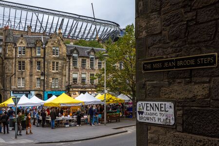 Edinburgh Scotland  - September 13 2019: Popular farmers market on lawnmarket st with lots of people enjoying a day in Edinburgh, UK September 13,  2019のeditorial素材