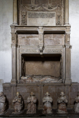 Culross, Scotland  - September 16 2019: Close op and detail of the Grand Renaissance monument for Sir George Bruce of Carnock in the Culross Abbey, Fife, UK September 16,  2019のeditorial素材