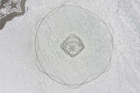 Bandon by the Sea, Oregon / USA - March 08 2020: Detailed artwork created by the team of Circles in the Sand on the beach of Face Rock State Parkのeditorial素材