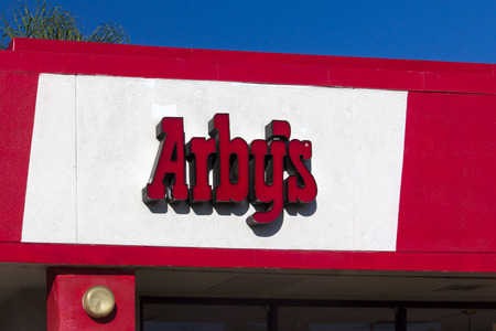 SANTA CLARITA, CA/USA - OCTOBER 28, 2014: Arby's restaurant exterior and sign. Arby's is the second largest fast food sandwich chain in the United States.のeditorial素材