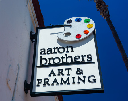 SANTA BARBARA, CA/USA - JULY 26, 2015: Aaron Brothers store and sign. Aaron Brothers is an art supply store chain in the United States.のeditorial素材