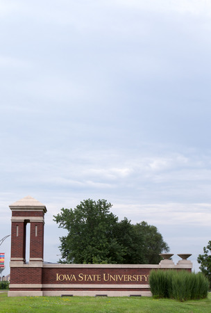 AMES, IA/USA - AUGUST 6, 2015:  Entrance to Iowa State University. Iowa State is a research university in the United States.のeditorial素材
