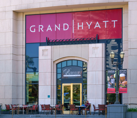SAN DIEGO, CA/USA - SEPTEMBER 3, 2016: Manchester Grand Hyatt San Diego exterior The Grand Hyatt San Diego is a high-rise hotel complex in San Diego and California's largest hotel.のeditorial素材