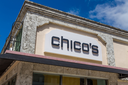 FORT LAUDERDALE, FLA/USA - APRIL 10, 2017: Chico's clothing store exterior and logo. Chico's is a retail women's clothing chain.のeditorial素材