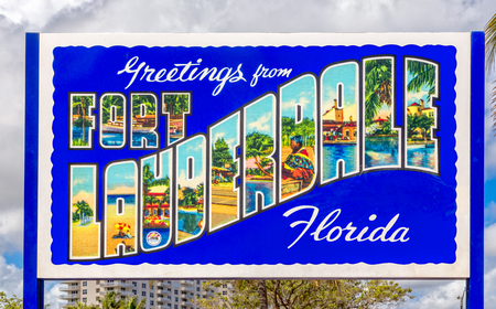 FORT LAUDERDALE, FLA/USA - APRIL 14, 2017: Fort Lauderdale tourism welcome sign. Ft. Lauderdale) is a city in the U.S. state of Florida.のeditorial素材