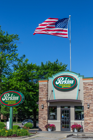 URBANA, IL/USA - JUNE , 2018:  Perkins Restaurant and Bakery. Perkins is a North American casual dining restaurant chain.のeditorial素材
